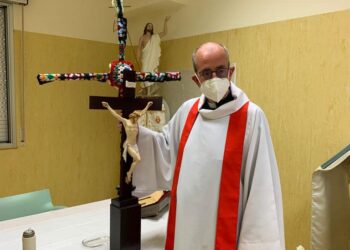La via crucis del malato: all’Hospice e al Giovanni Paolo II