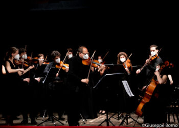 Le otto stagioni di una primavera speciale. Sold out al Teatro Donnafugata per il Concerto di Primavera con l’orchestra d’archi dell’Accademia Teatro alla Scala di Milano