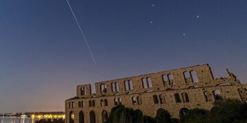 Il passaggio della Stazione Spaziale Internazionale sulla Fornace Penna di Scicli
