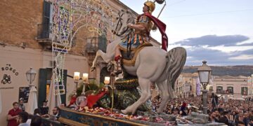 Nel fine settimana la processione per San Giorgio Martire a Ragusa