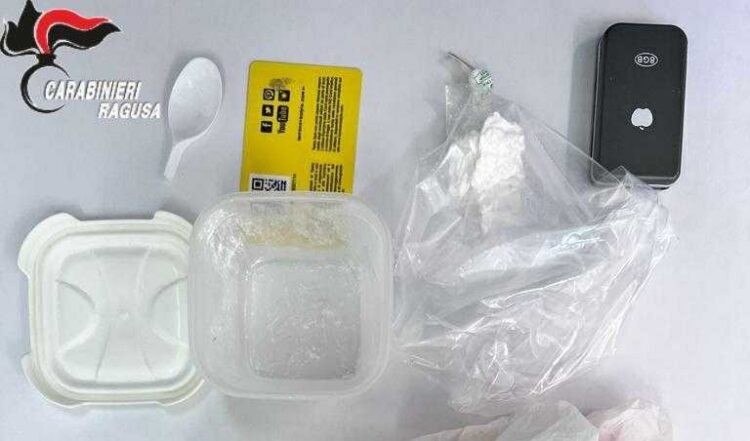 Pozzallo: 35enne arrestato per droga