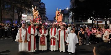San Paolo Apostolo a Ragusa, ieri la messa con il vescovo La Placa