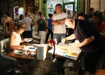 Platani in festa: artisti di strada e dj set