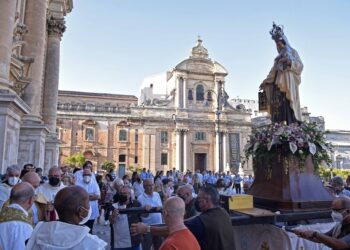 Madonna del Carmine a Ragusa, ieri la processione