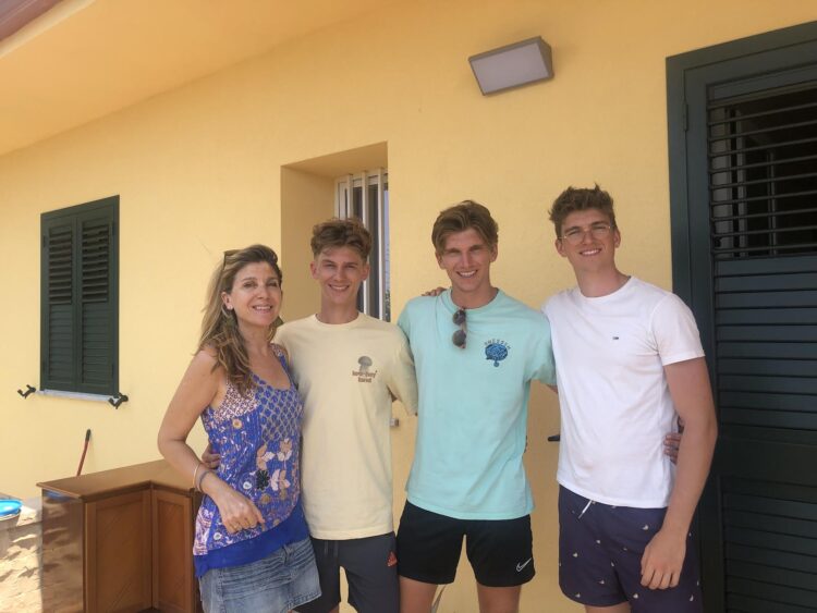 Da Marsiglia a Marina di Modica in bici: l’impresa di Albert Staes Canzonieri durata 17 giorni