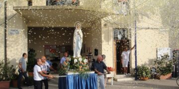 San Giacomo celebra la Beata Maria Vergine di Lourdes
