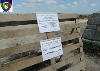Sequestrata area di 23 mila mq, denunciate 4 persone