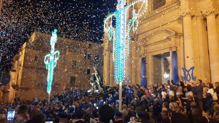 Madonna del Rosario, grande festa ieri a Ragusa