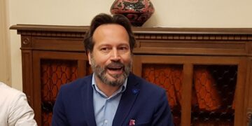 Revocate le deleghe all’assessore Ciccio Barone