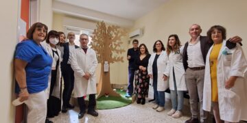 ASP di Ragusa: l’Albero delle Idee al reparto di Oncologia Medica dell’ospedale ‘Maria Paternò Arezzo’