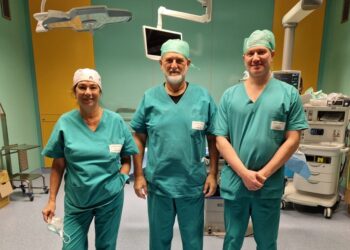 Tumore alla mammella: primi interventi di mastectomia con ricostruzione immediata all’ospedale “Giovanni Paolo II”