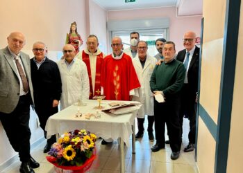 La festa di Santa Lucia celebrata stamani all’ospedale Maria Paternò Arezzo