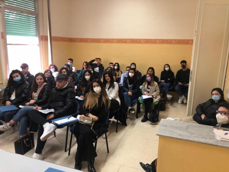 ASP di Ragusa: trenta volontari del Servizio Civile si misurano con l’assistenza digitale