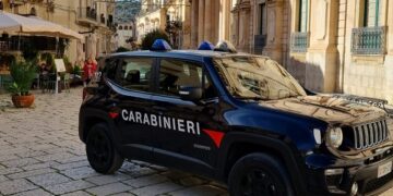 Scicli: evade i domiciliari per comprare le sigarette e incontrare un amico. Arrestato