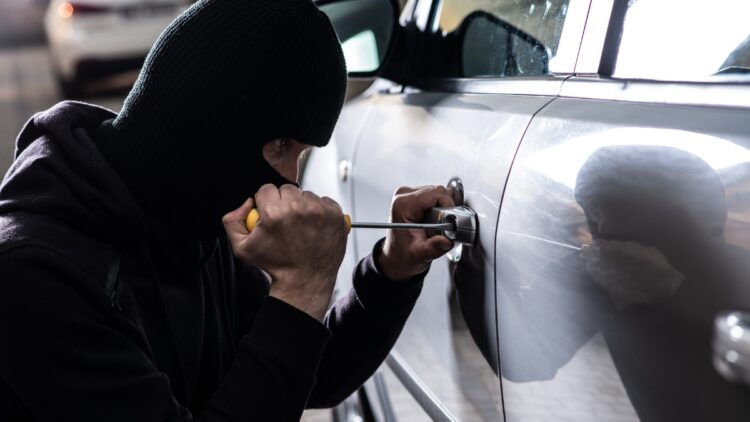 Rubano auto ma la tecnologia RESEC aiuta a ritrovarla.