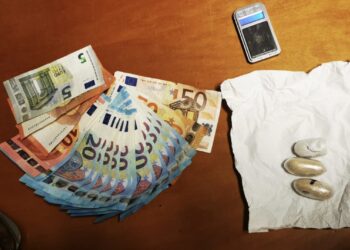 Vittoria: la Polizia di Stato arresta un corriere della droga. Sequestrata eroina e denaro