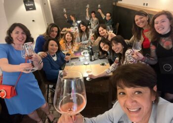 Calici di Vita fa tappa a Noto. Wine lunch solidale de “Le Donne del Vino Sicilia” in favore delle donne vittime di violenza