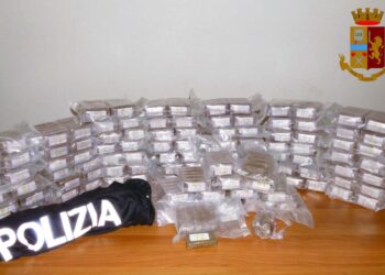 Vittoria. La Polizia di Stato arresta due pregiudicati e sequestra 55 chili di  droga