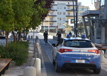 Arrestato dalla Polizia di Stato un soggetto che si era introdotto a casa dell’ex compagna