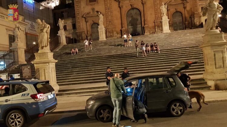 Controllo del territorio: droga e violazioni al codice della strada tra Modica e Scicli