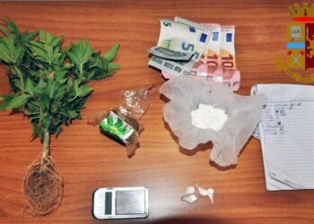 Altri due arresti della Polizia di Stato a Vittoria. Sequestrata cocaina, hashish e marijuana. Scoperto allaccio elettrico abusivo