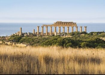 Magna Grecia nel tempo. Forum internazionale di archeologia e arte a Comiso, Camarina,  Gela, Agrigento, Siracusa e Palazzolo Acreide