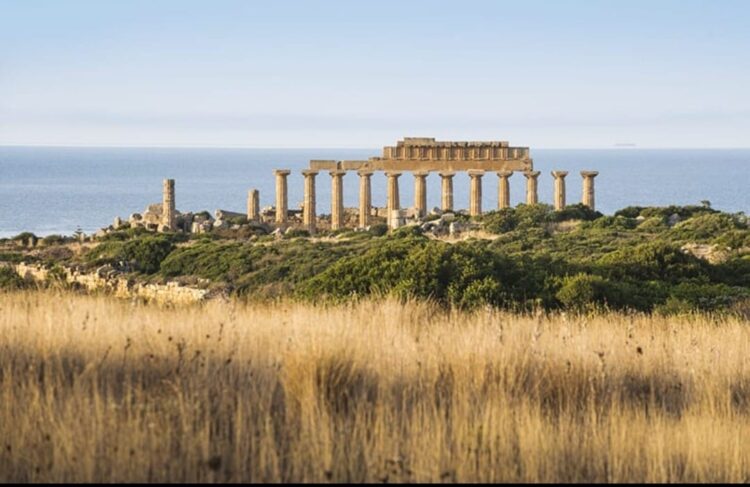 Magna Grecia nel tempo. Forum internazionale di archeologia e arte a Comiso, Camarina,  Gela, Agrigento, Siracusa e Palazzolo Acreide