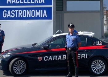 Pozzallo: Furto smart TV interno supermercato, Carabinieri arrestano un uomo ed una donna