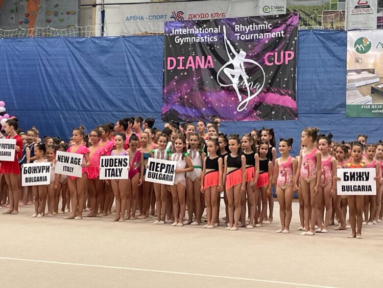 La Ludens di Ragusa agli internazionali di ritmica a Plovdiv (Bulgaria)