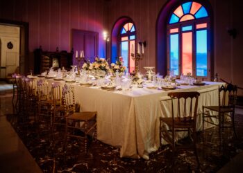 Per la prima volta aperti al pubblico i saloni sfarzosi di Palazzo Arezzo di Donnafugata a Ragusa Ibla