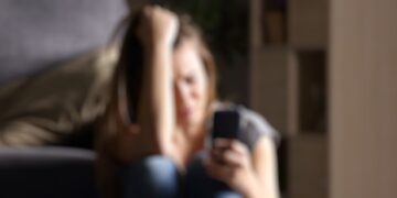 La Polizia di Stato arresta uno straniero che estorceva denaro ad una donna per non diffondere in rete foto e video di natura privata