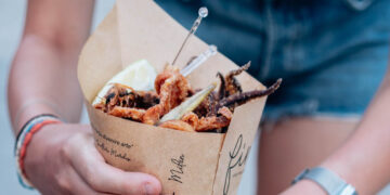 Al via “Ammucca – Sicily Street Food Festival” per celebrare la cultura enogastronomica dell’isola. Si inizia dai luoghi di Montalbano