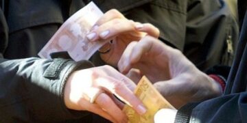 Tentata estorsione ai danni di un imprenditore ragusano: un arresto