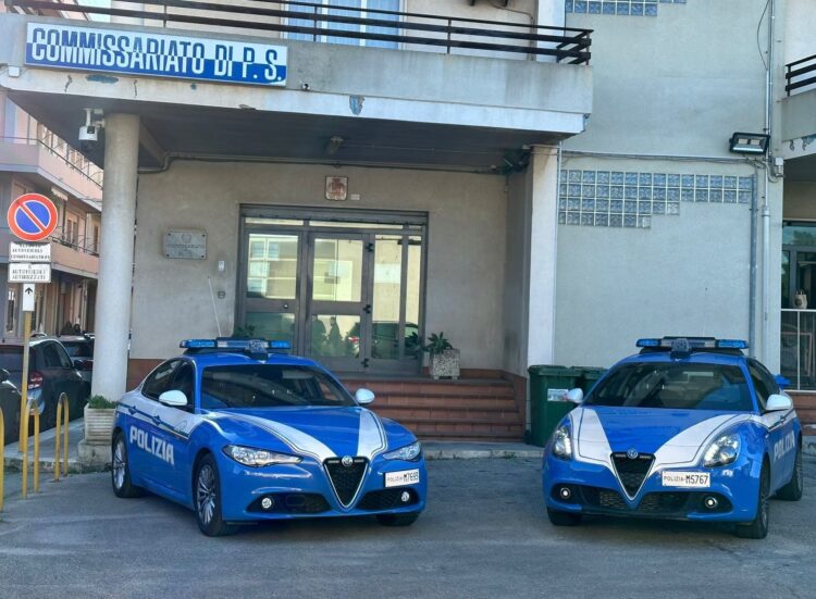 Aggredisce un coetaneo a calci e pugni. Individuato e denunciato dalla Polizia di Stato l’autore