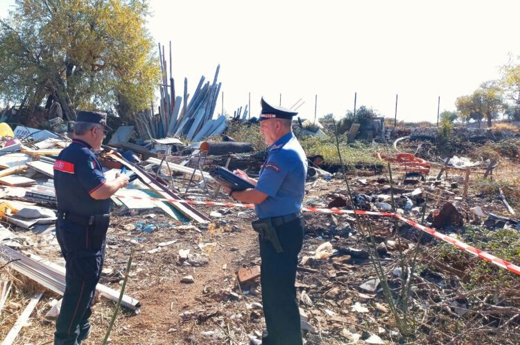 Modica: scoperte discariche e depositi di materiale non autorizzato