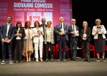Costanza Diquattro, la scrittrice Iblea, si aggiudica il premio Giovanni Comisso per la narrativa