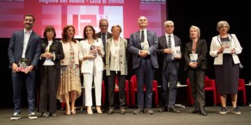 Costanza Diquattro, la scrittrice Iblea, si aggiudica il premio Giovanni Comisso per la narrativa