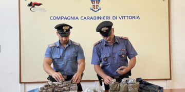 Carabinieri arrestano vittoriese per detenzione di 16 chili e mezzo di hashish e quasi 200 grammi di marijuana