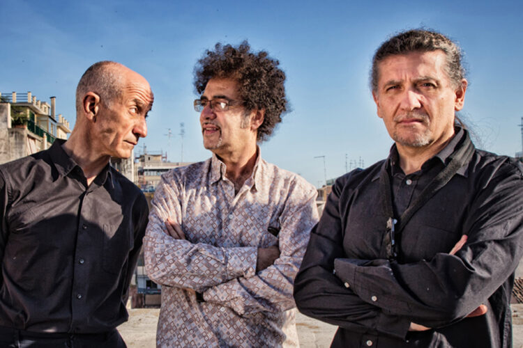 Peppe Servillo, Javier Girotto e Natalio Mangalavite interpreteranno le canzoni di Lucio Dalla e aprono la nuova stagione del Teatro Donnafugata