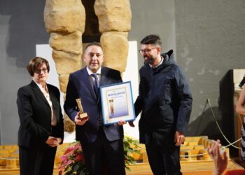 Salvatore Fazzino, papà della penna SYGLA, al Telamone 2023