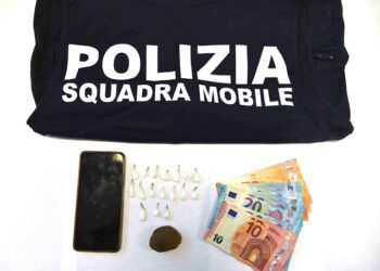 Spaccio: arrestato a Ragusa per cocaina e hashish