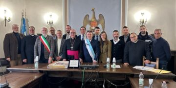 Il vescovo ha incontrato le autorità civili e militari di Chiaramonte Gulfi