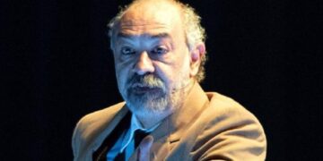 Per Melodica, viaggio nel teatro della canzone di Giorgio Gaber, con Alessandro Sparacino