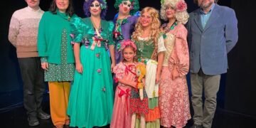“La vera storia di Cenerentola”, scritta da Federica Bisegna e diretta da Vittorio Bonaccorso, inizierà un tour nelle scuole