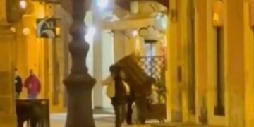 DACUR del Questore per i due stranieri protagonisti degli episodi di vandalismo a Vittoria, nella centralissima via Cavour