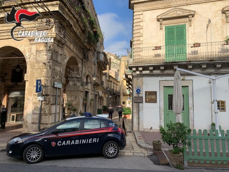 Arresti dei Carabinieri a Modica e a Vittoria