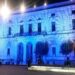 La sera del 1° febbraio il Palazzo del Comune sarà illuminato di blu per la “Giornata Nazionale delle vittime civili delle guerre e dei conflitti nel mondo”