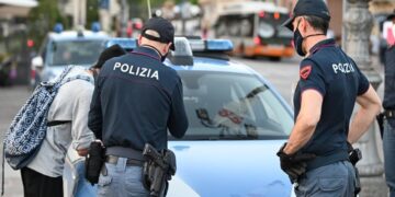 Controlli per l’immigrazione clandestina su 15 stranieri, a Scicli, per due di loro scatta l’espulsione