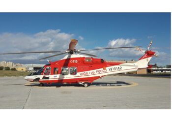 Un elicottero dei Vigili del Fuoco per recuperare il corpo di un suicida sotto il ponte Costanzo di Modica