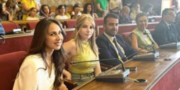 I consiglieri comunali di Ragusa, Caruso, Mezzasalma, Sortino, Podimani e Zagami chiedono con una mozione impegnare l’amministrazione comunale a sostegno del Centro di Cardiochirurgia Pediatrica di Taormina